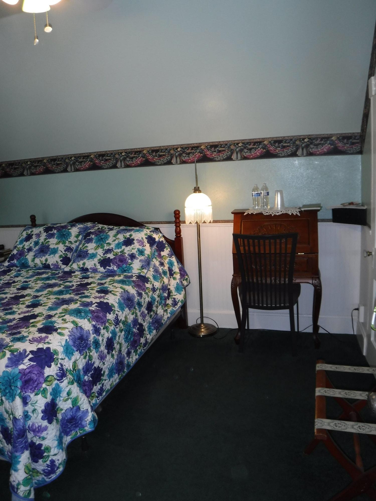The Silk Pincushion (Adults Only) Bed & Breakfast Голдън Екстериор снимка